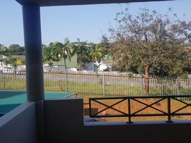 2 Bedroom Flat in Sunningdale