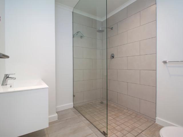 2 Bedroom Freehold For Sale in Capri