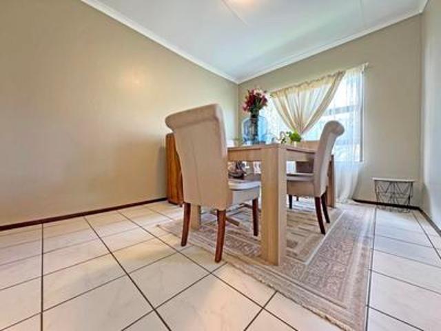 2 bedroom freehold house for sale