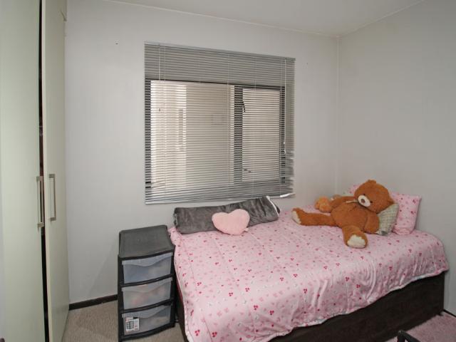 2 Bedroom Freehold To Let in Broadacres