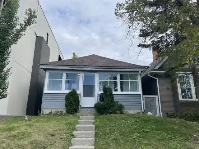 2 Bedroom House Calgary AB 101686777