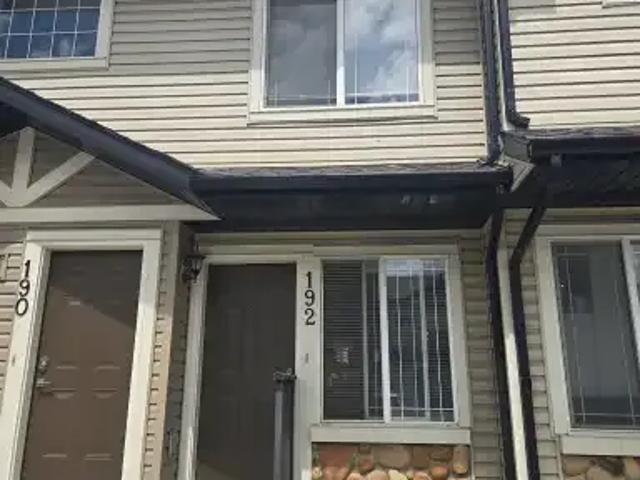 2 Bedroom House Calgary AB 103355239