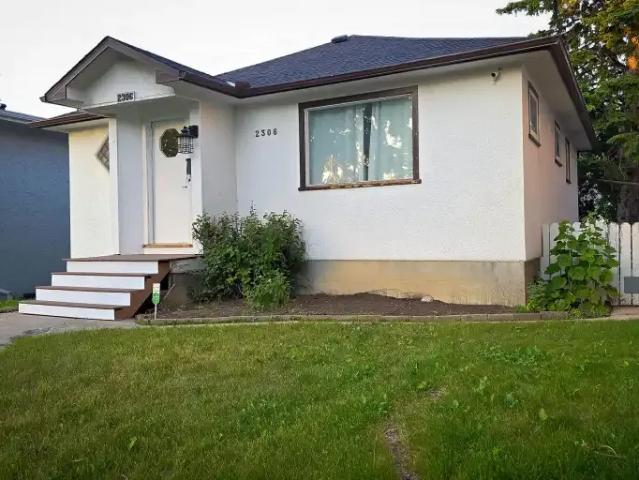 2 Bedroom House Calgary AB 104179916