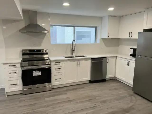2 Bedroom House Calgary AB 104362351
