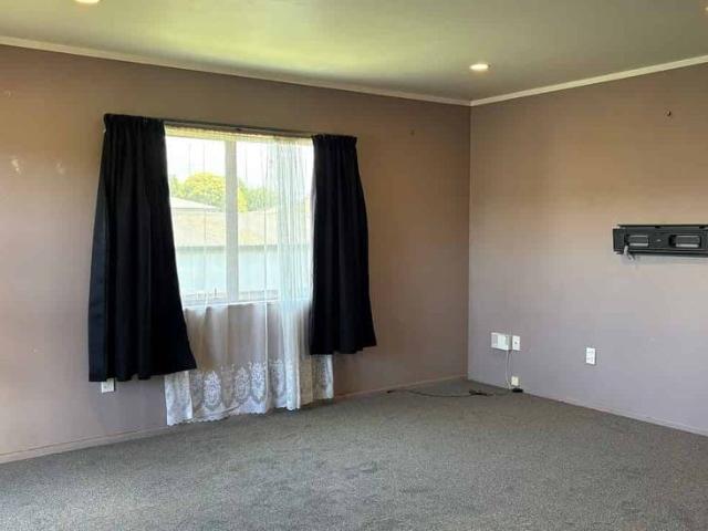 2 Bedroom House Close to Middlemore Hospital