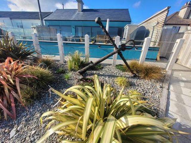 2 Bedroom House Annalong County Down 244 KIL. LS97113934