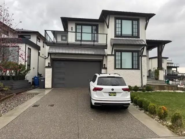 2 Bedroom House Abbotsford BC LS102846702