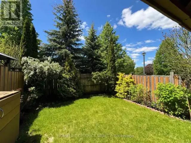 2 Bedroom House Ajax ON 103011879