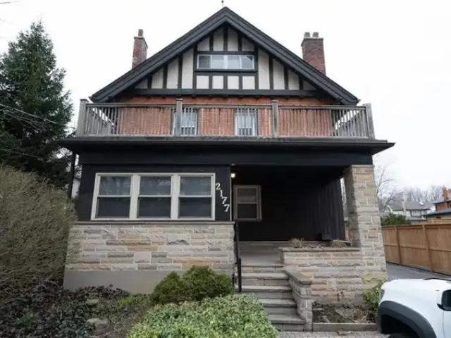 2 Bedroom House Burlington ON 105072072