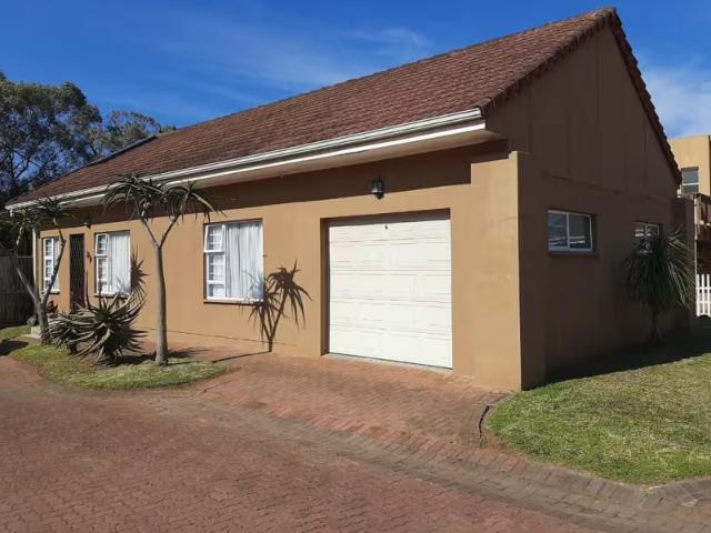 2 Bedroom House Gonubie Gonubie 103177787