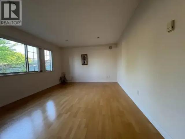 2 Bedroom House Delta BC 102883587