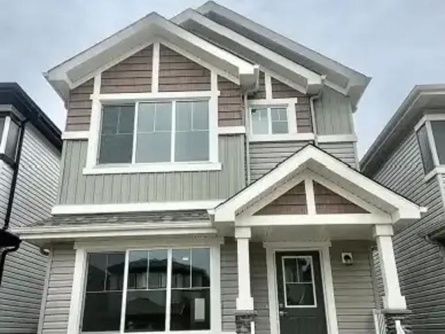 2 Bedroom House Edmonton AB 104142668