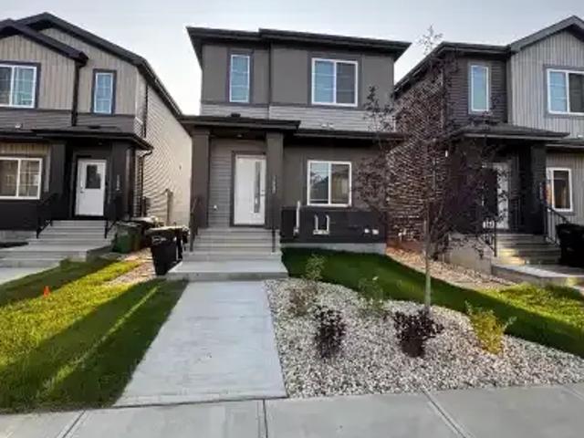 2 Bedroom House Edmonton AB 100976757