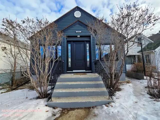 2 Bedroom House Edmonton AB 103424673