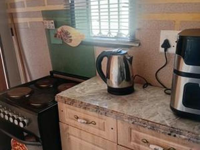 2 bedroom house for rent
