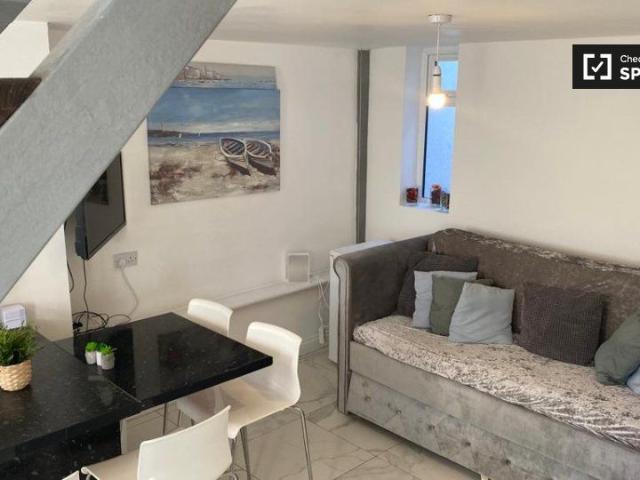2 bedroom house for rent in South City Centre, Dublin