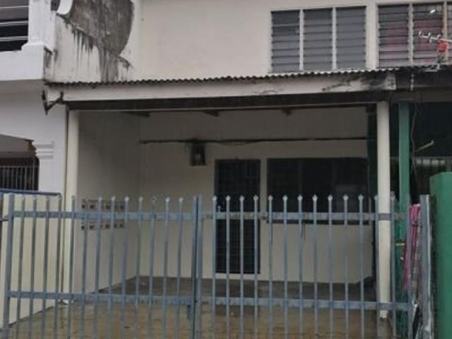 2 Bedroom House for rent in Ulu Tiram, Johor