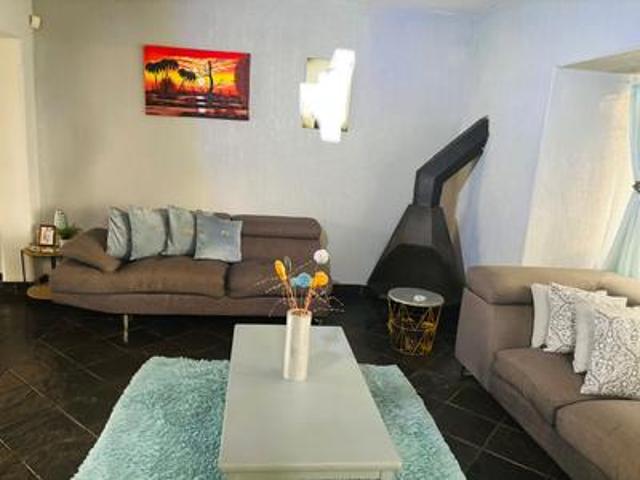 2 bedroom house for sale