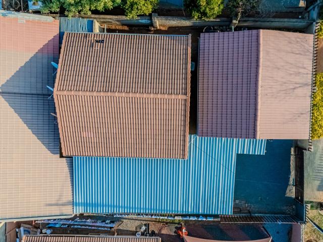 2 Bedroom House For Sale in Cosmo City