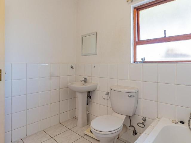 2 Bedroom house for sale in Craigavon, Sandton