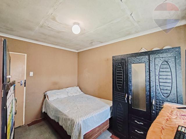 2 Bedroom House For Sale in Booysen Park