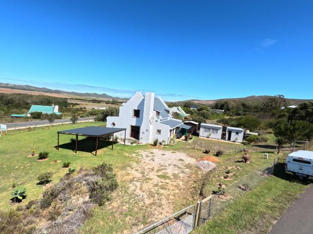 2 Bedroom House Sold in Baardskeerdersbos