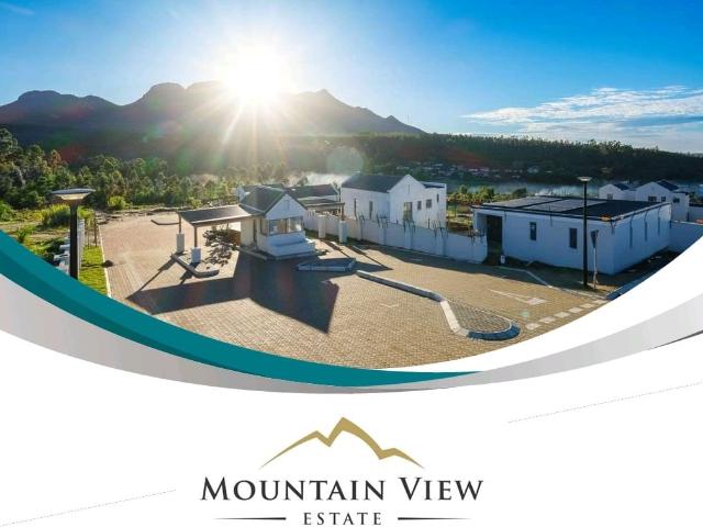 2 Bedroom House For Sale in Blanco