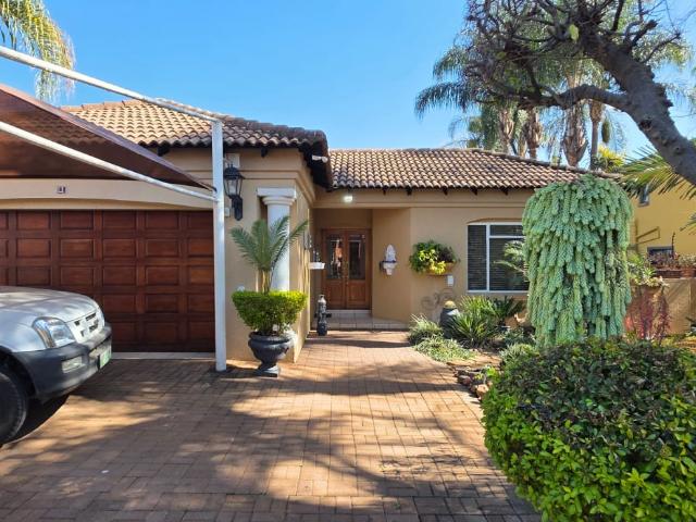 2 Bedroom House For Sale in Brits Central