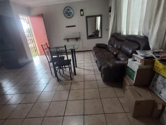 2 Bedroom House For Sale in Esther Park