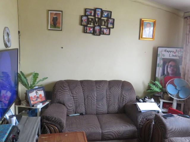 2 Bedroom House For Sale in Ezibeleni