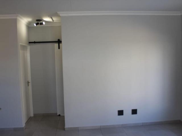2 Bedroom House For Sale in Fleurhof