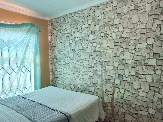 2 Bedroom House For Sale in Fleurhof