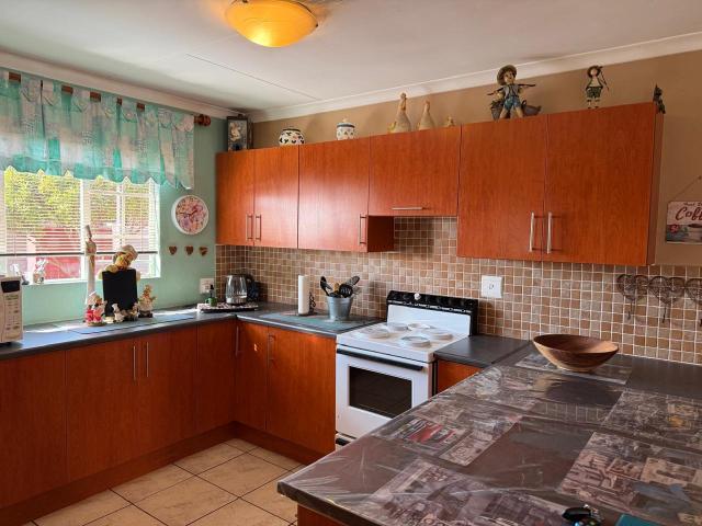 2 Bedroom House For Sale in Kathu