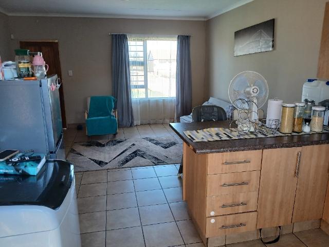 2 Bedroom House For Sale in Kathu