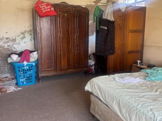2 Bedroom House For Sale in Kenilworth
