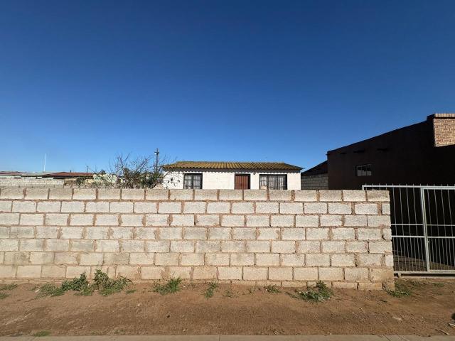 2 Bedroom House For Sale in Kwazakhele