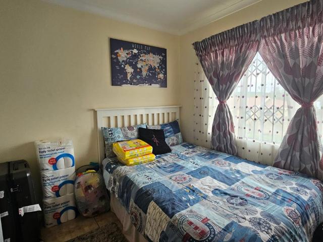 2 Bedroom house for sale in Hyde Park, Ladysmith