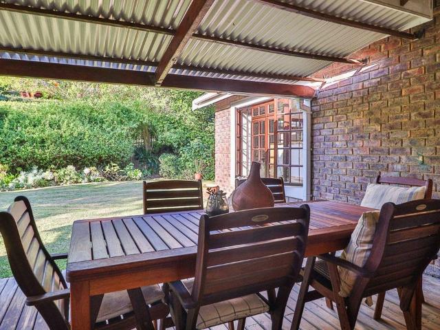 2 Bedroom house for sale in Old Place, Knysna
