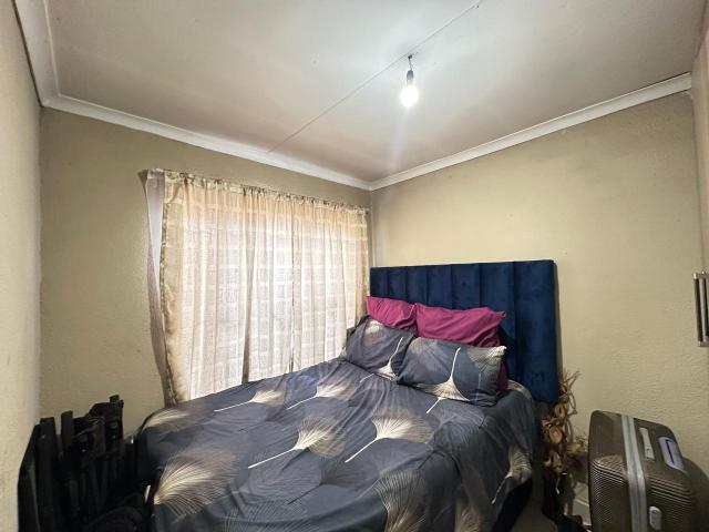 2 Bedroom house for sale in Lotus Gardens, Pretoria