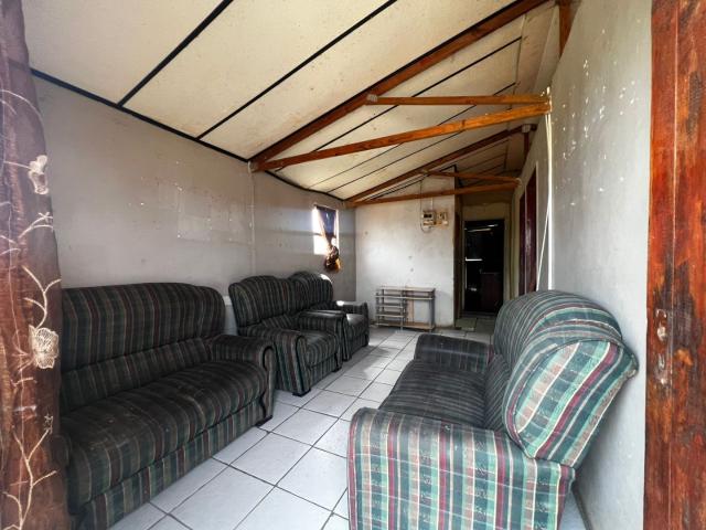 2 Bedroom House For Sale in Langa Phase 2
