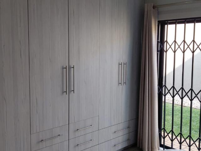2 Bedroom House For Sale in Leloko Lifestyle & Eco Estate