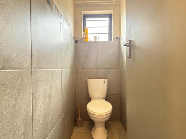 2 Bedroom House For Sale in Leopard's Rest Security Estate