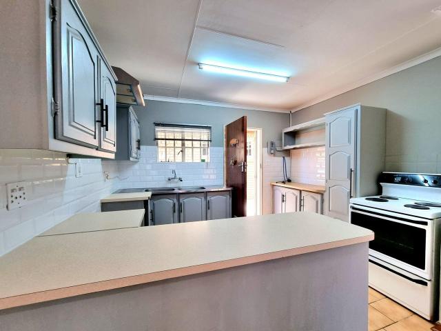 2 Bedroom House For Sale in Modimolle