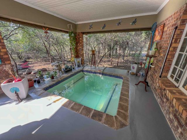 2 Bedroom House For Sale in Marloth Park