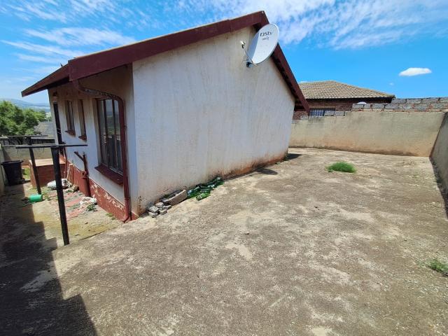 2 Bedroom House For Sale in Naturena