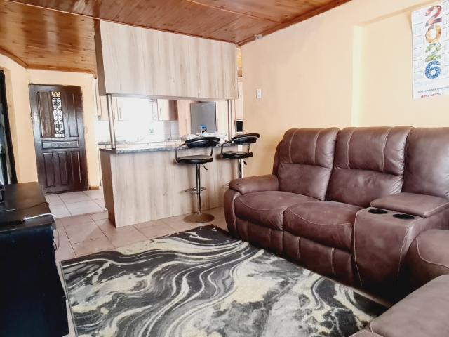 2 Bedroom House For Sale in New Brighton
