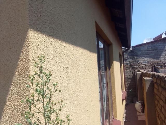 2 Bedroom house for sale in Soshanguve VV