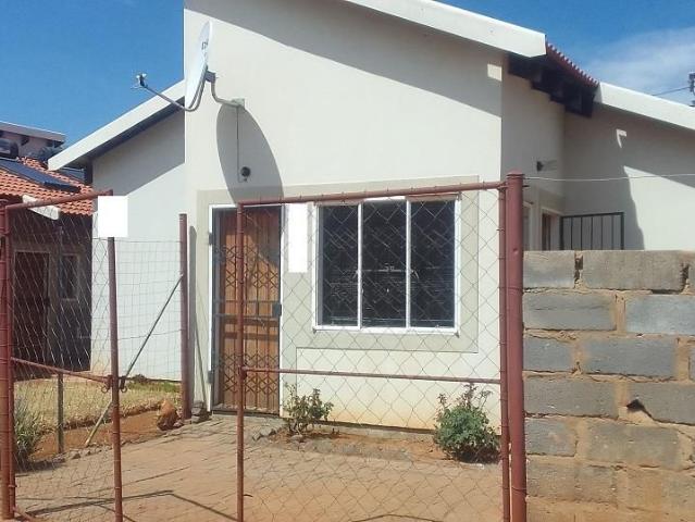 2 Bedroom house for sale in Savanna City, Walkerville