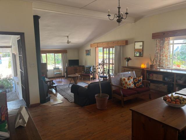 2 Bedroom House For Sale in Prince Albert