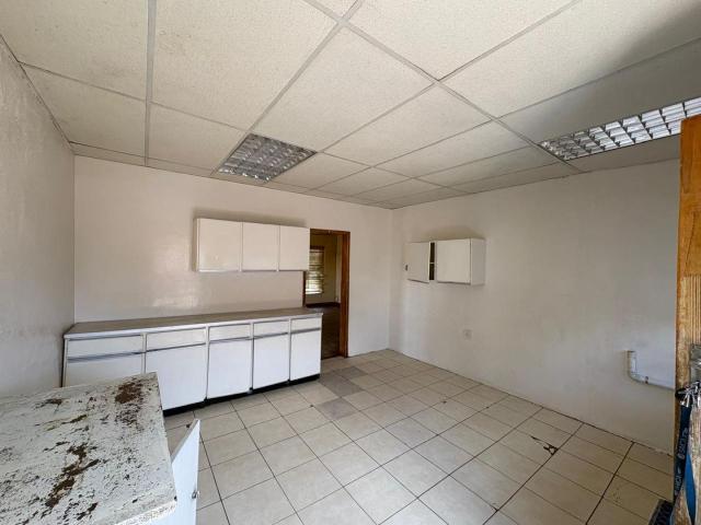 4 Bedroom house for sale in Roodepan, Kimberley